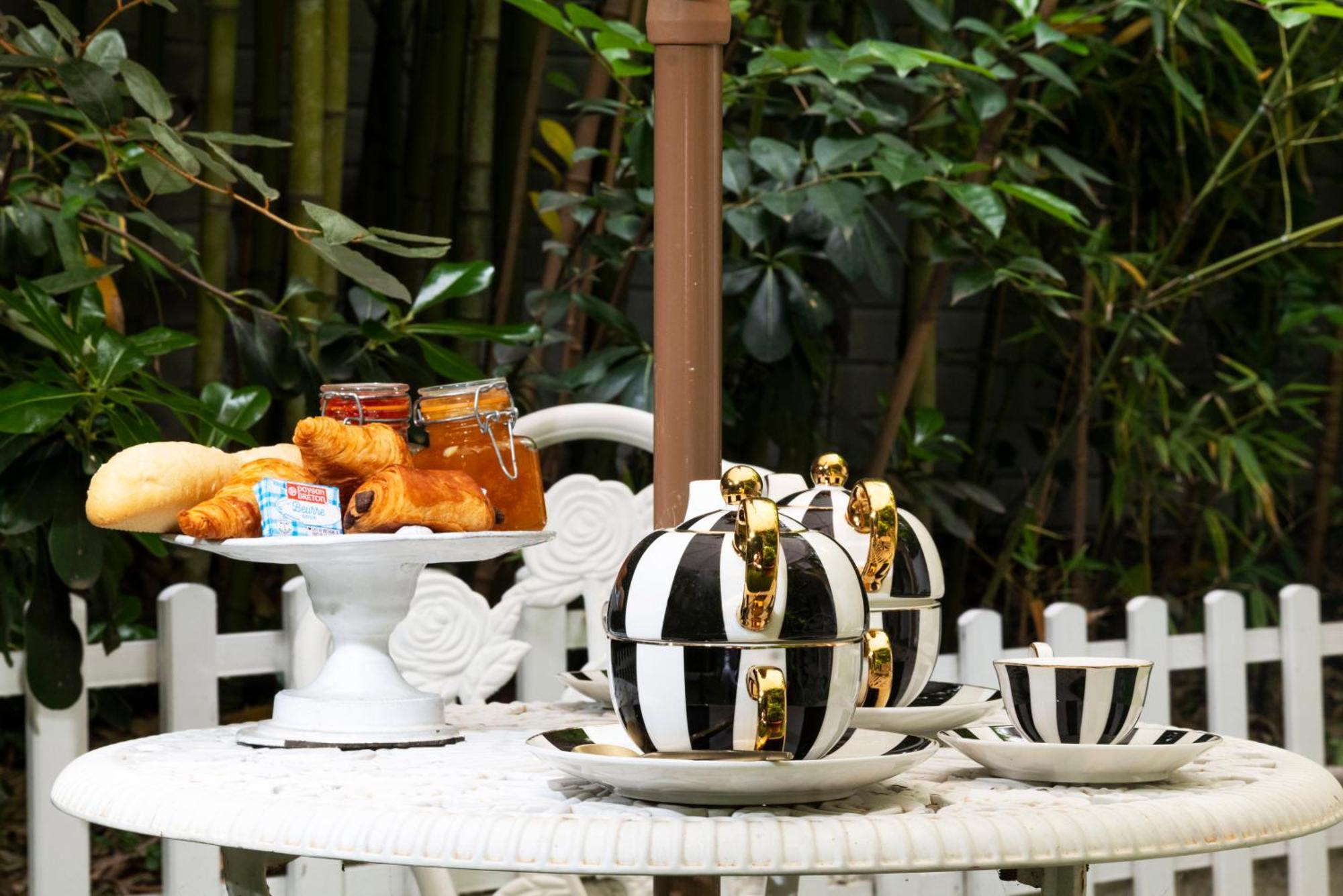 La Romana Luxe Et Serenite Au Coeur De Saint-Tropez Suites Spacieuses Avec Jardin Enchanteur Dış mekan fotoğraf